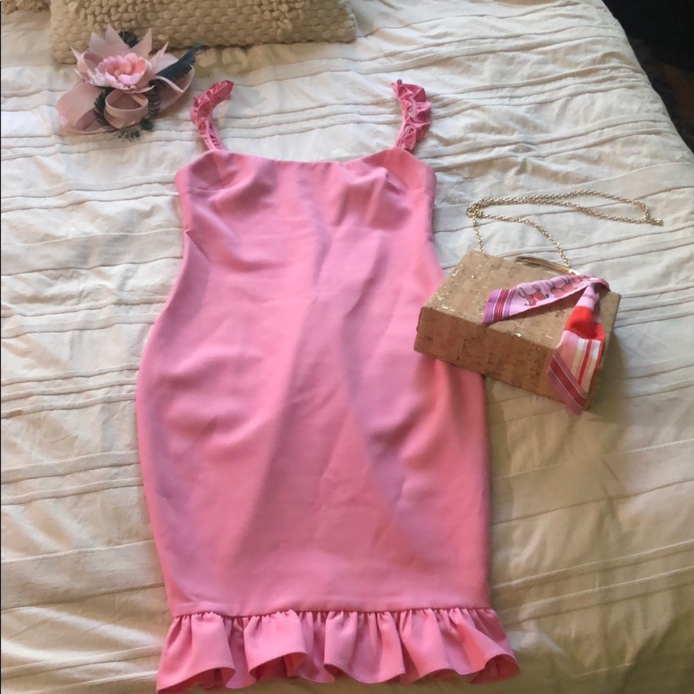 Likely NYC pink ruffle dress, Oaks ready! 🌸🐴